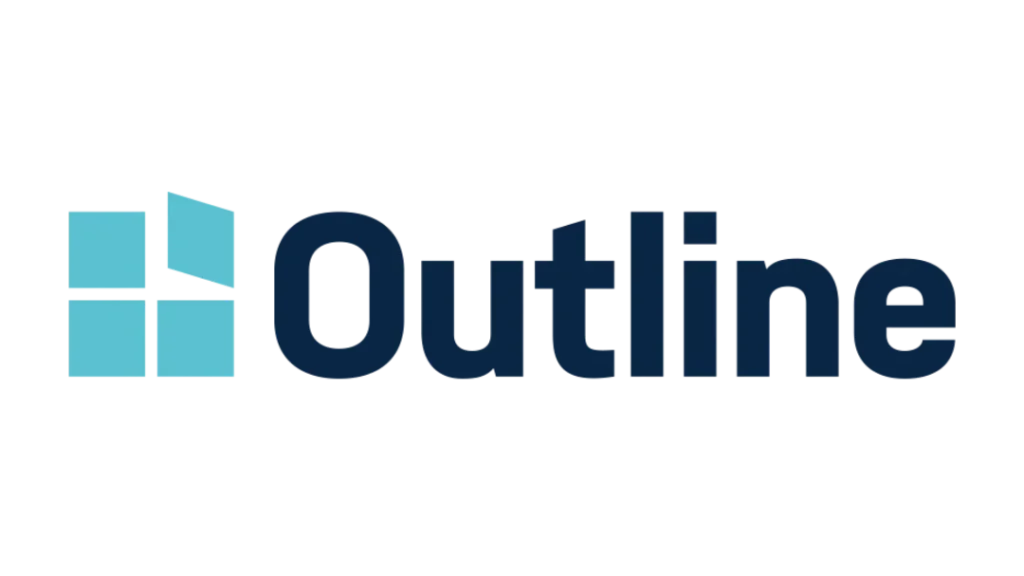 Moderne kontorbygning med store vinduer og glasfacade.